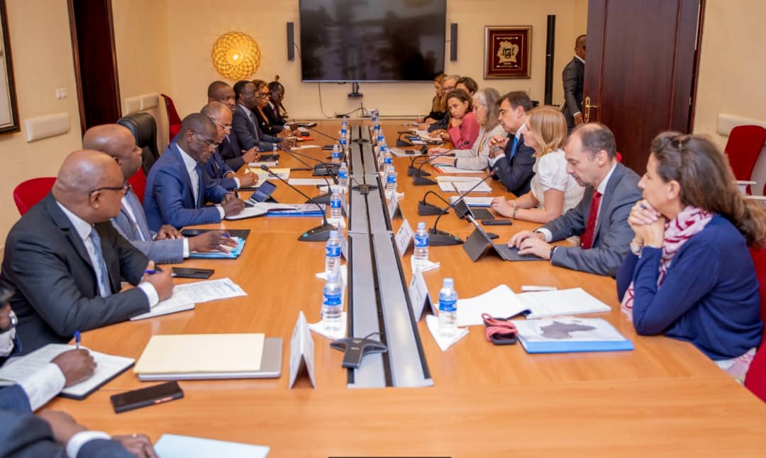 Coopération Côte d’Ivoire – UE : une délégation de la commission de l’Union Européenne chez Patrick Achi