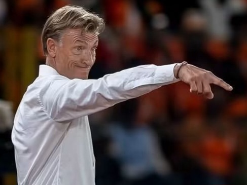 CAN-Éliminatoires 2027 : Hervé Renard et Nicolas Pépé confiants face à la Somalie