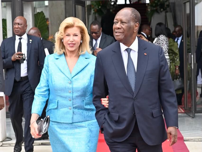 Dominique Ouattara : de Paris à Treichville, dix galas pour allumer la lumière d&rsquo;Afrique (contribution Philippe KOUHON)