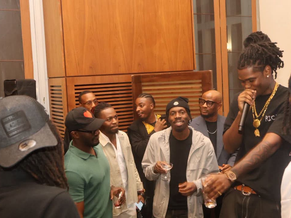 Songwriting camp de Coast To Coast à Abidjan : Douglas Moda, producteur brésilien, se confie sur son expérience 